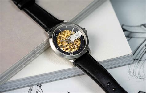 eoniq watch.